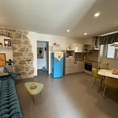 Old Stoney - Renovated Near Palace شقة